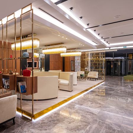 Movenpick Living Istanbul West Istambul Exterior foto Lobby