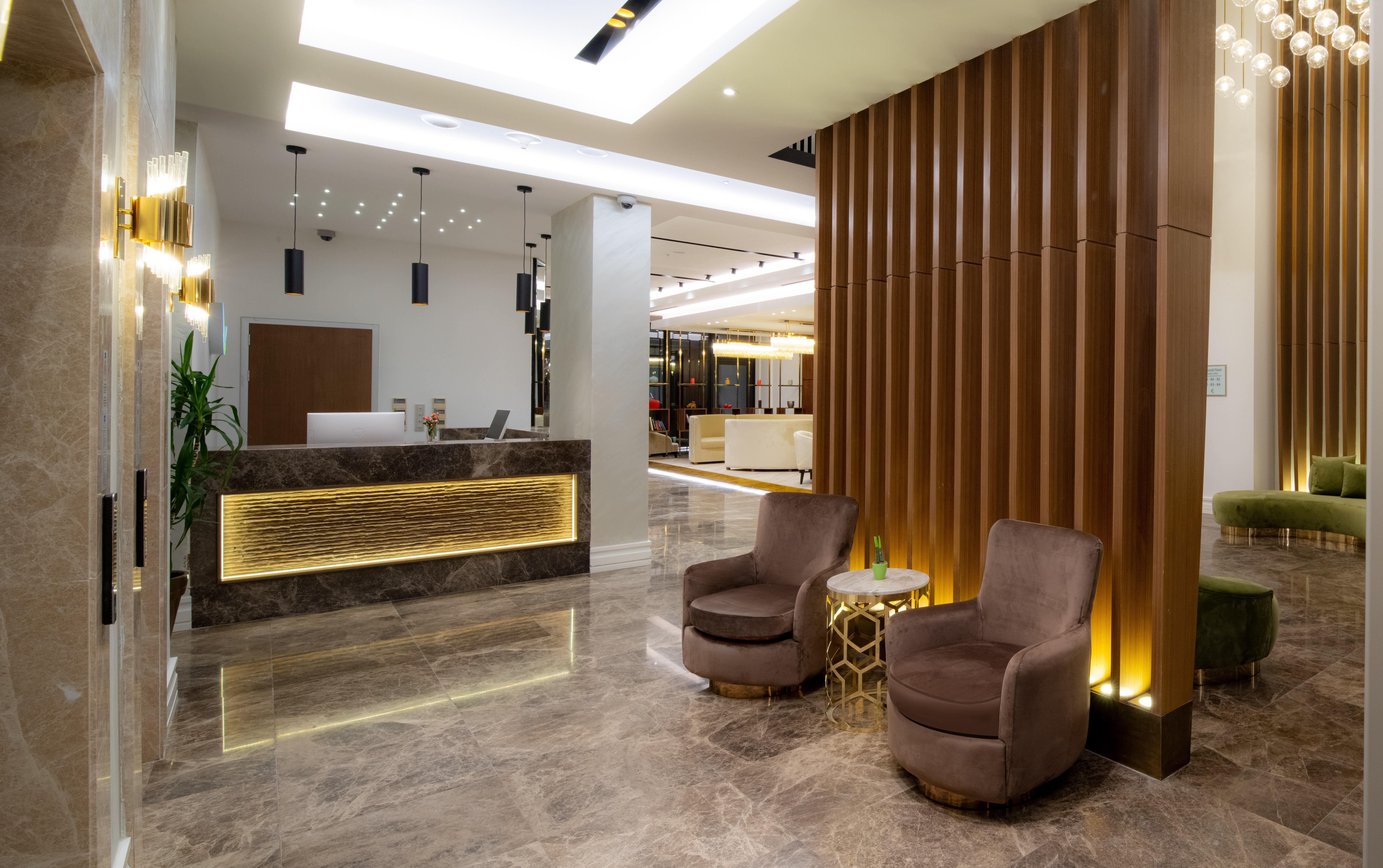 Movenpick Living Istanbul West Istambul Exterior foto Lobby