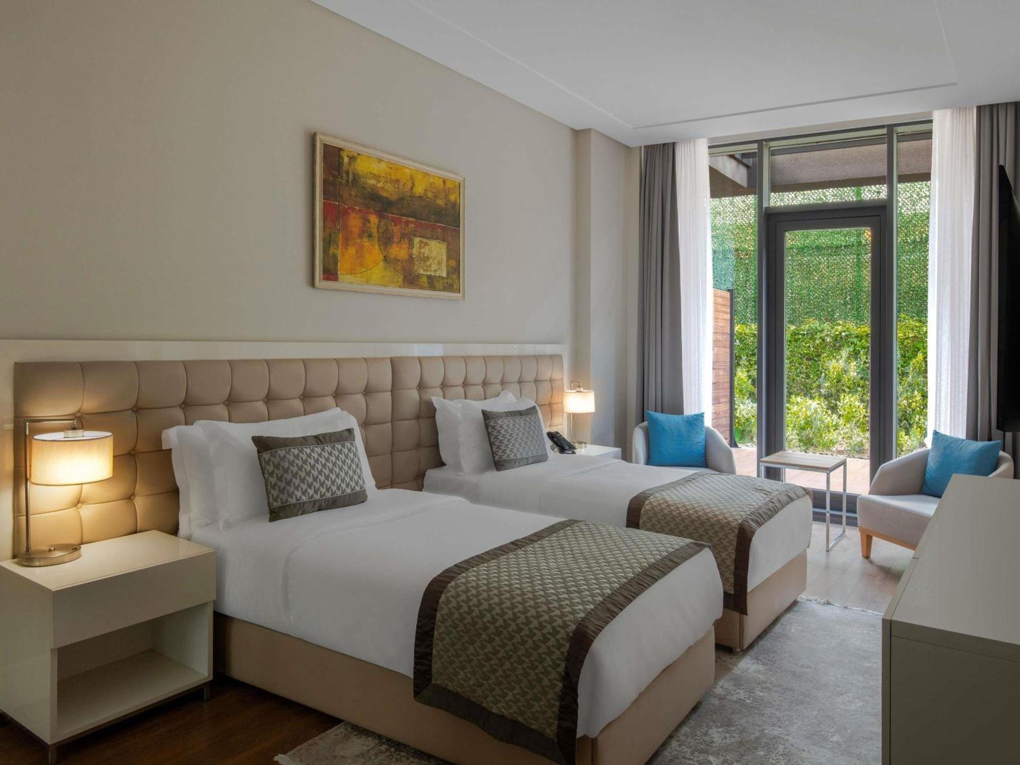 Movenpick Living Istanbul West Istambul Exterior foto