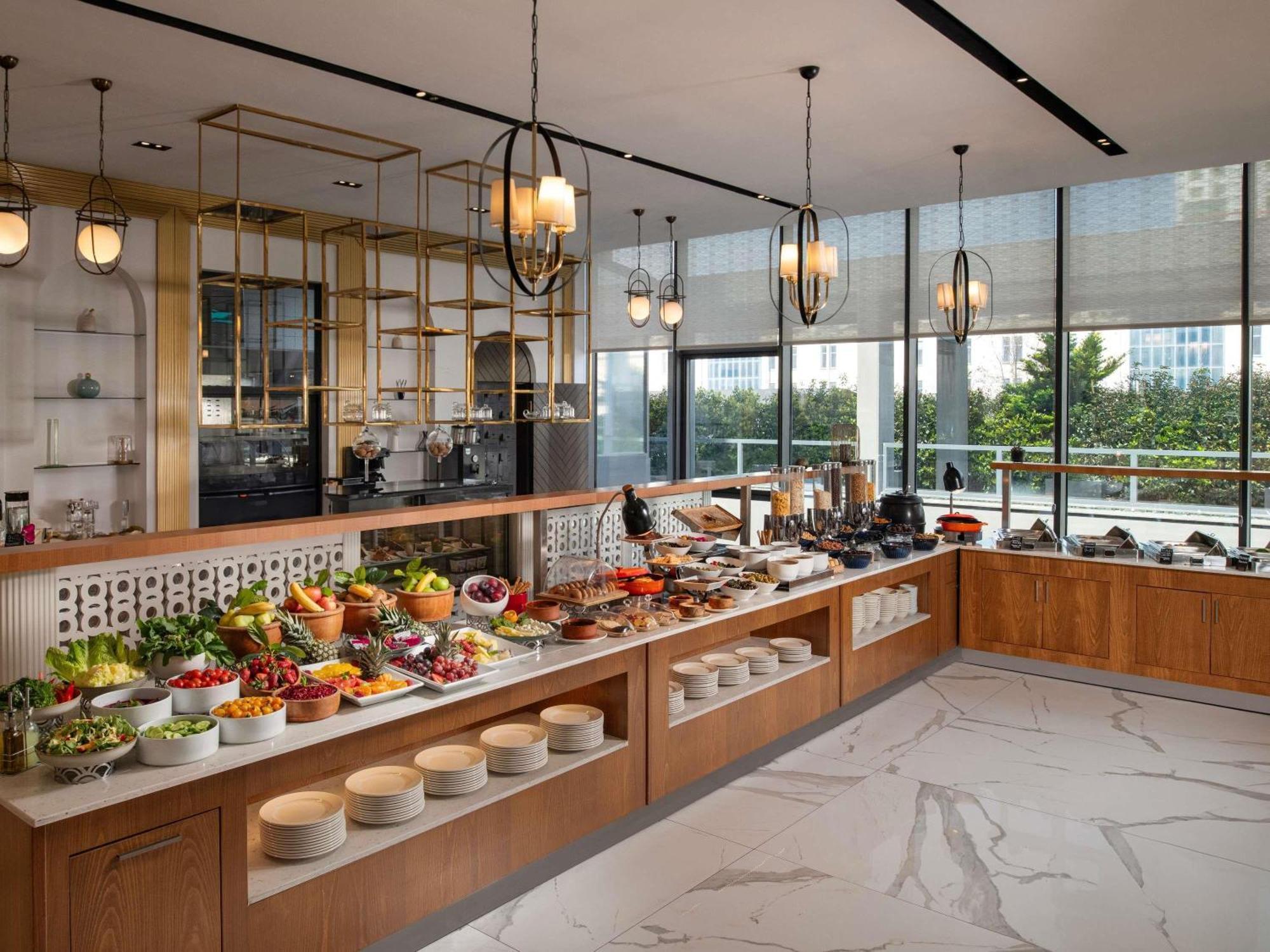 Movenpick Living Istanbul West Istambul Exterior foto