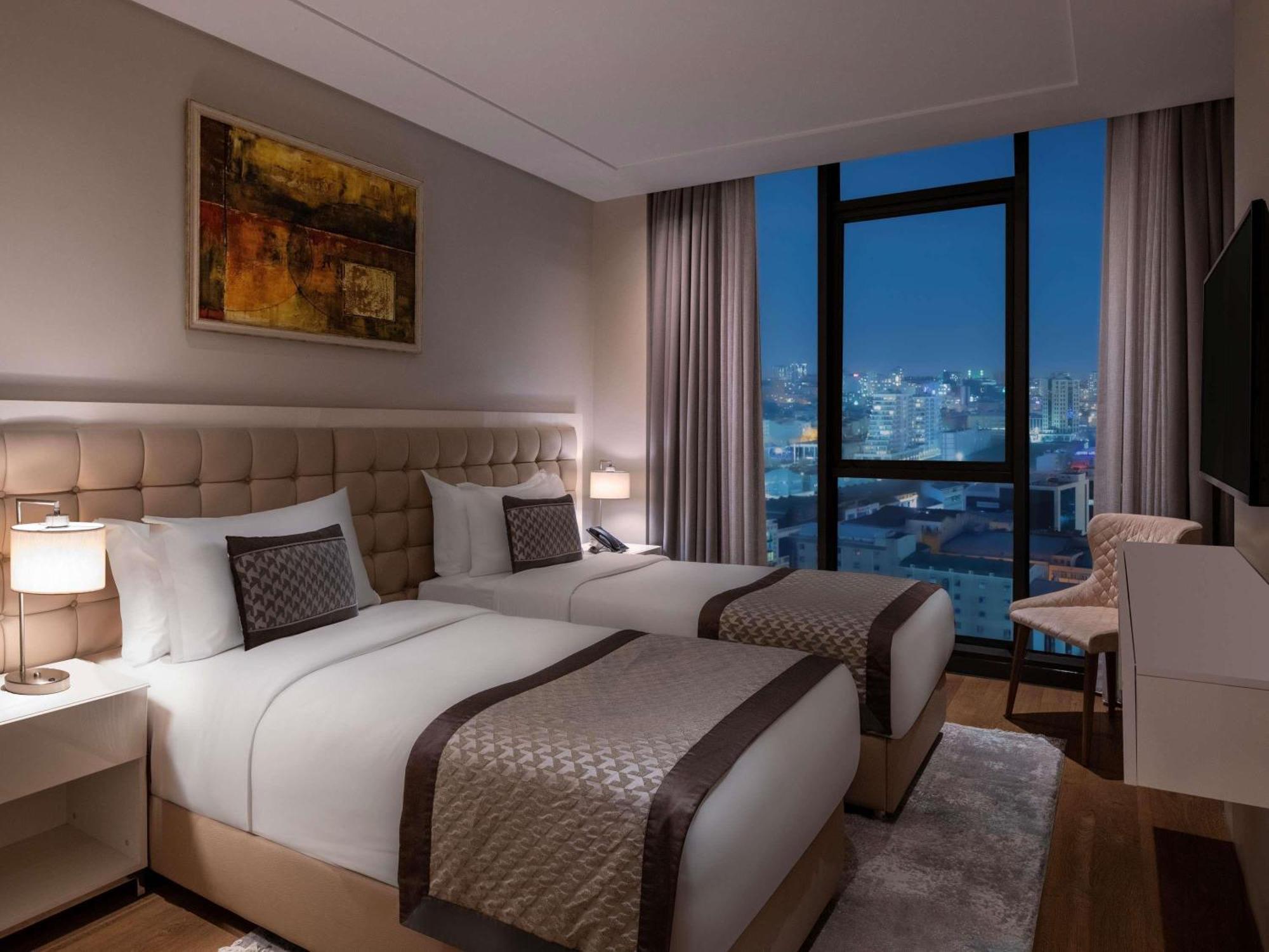 Movenpick Living Istanbul West Istambul Exterior foto