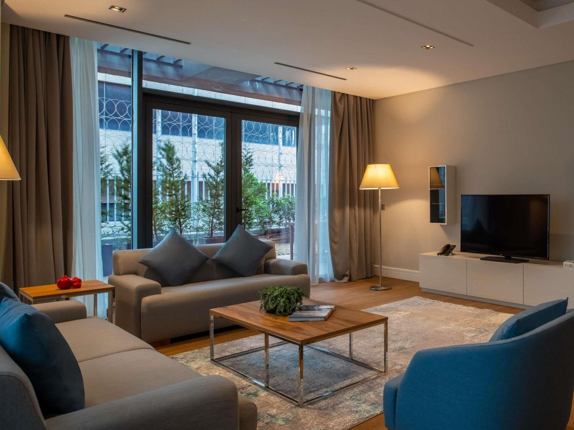 Movenpick Living Istanbul West Istambul Exterior foto